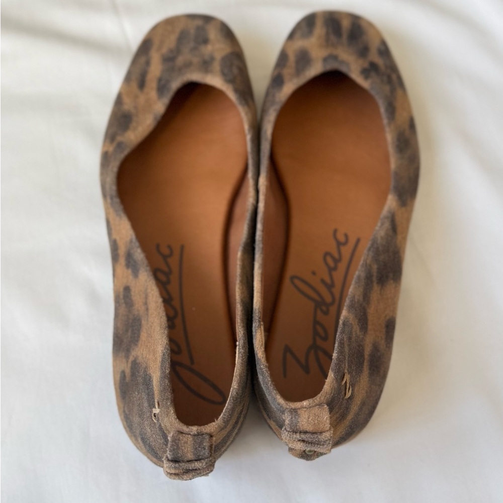 Zodiac Leopard Print Neutral Ballet Flats Size 8.5 – Chic Everyday Slip-On - Picture 9 of 9